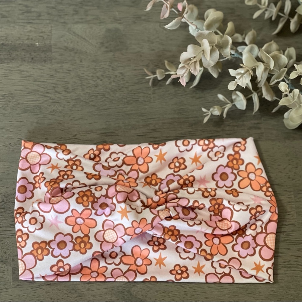 Vintage flower twist headband